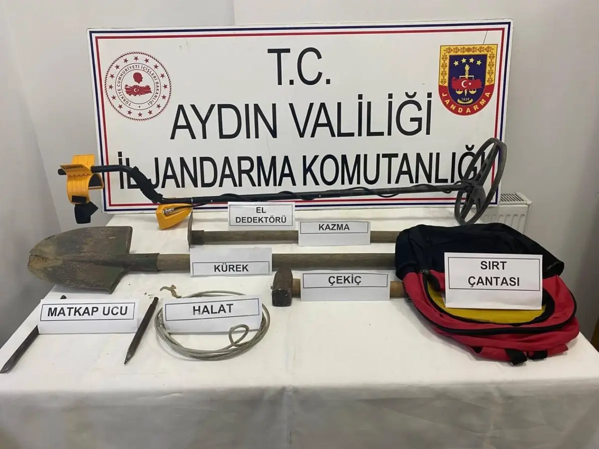 İncirliova’da Kaçak Hafriyata Suçüstü Operasyonu