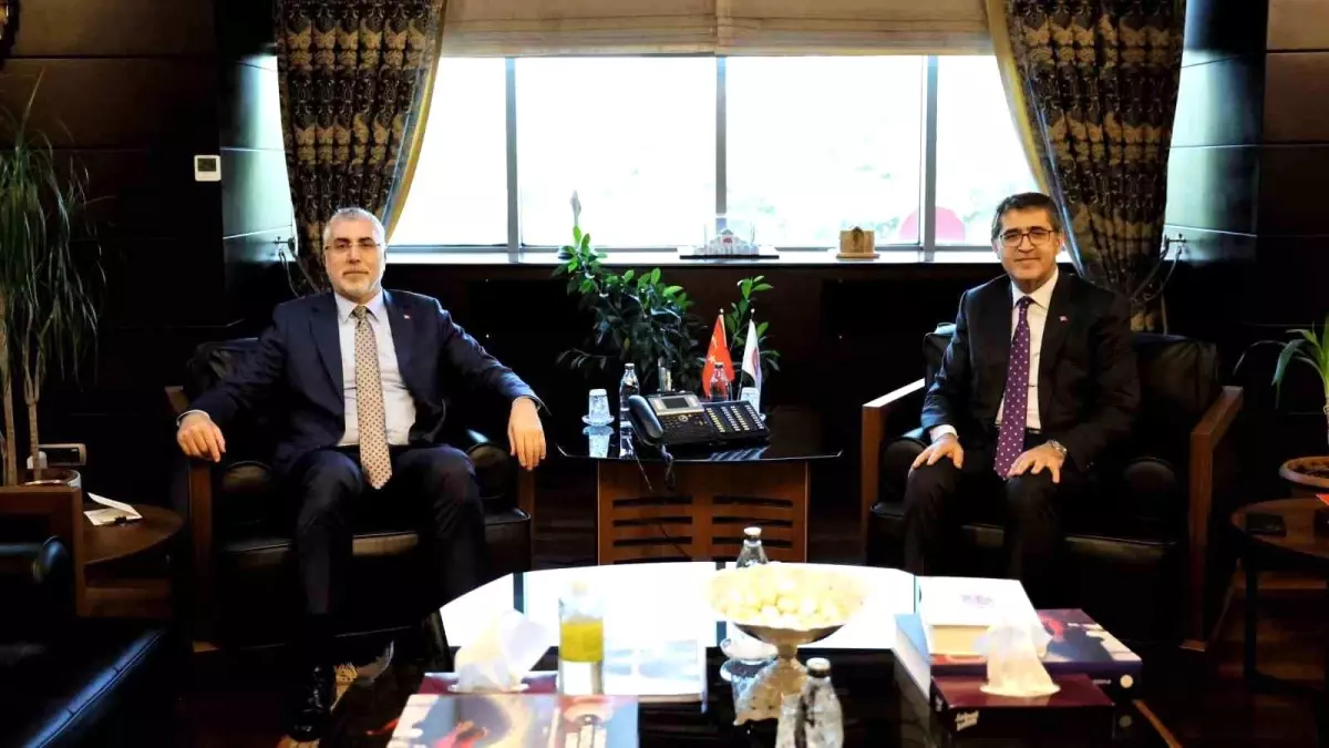 Işıkhan ve Şenel Görüştü