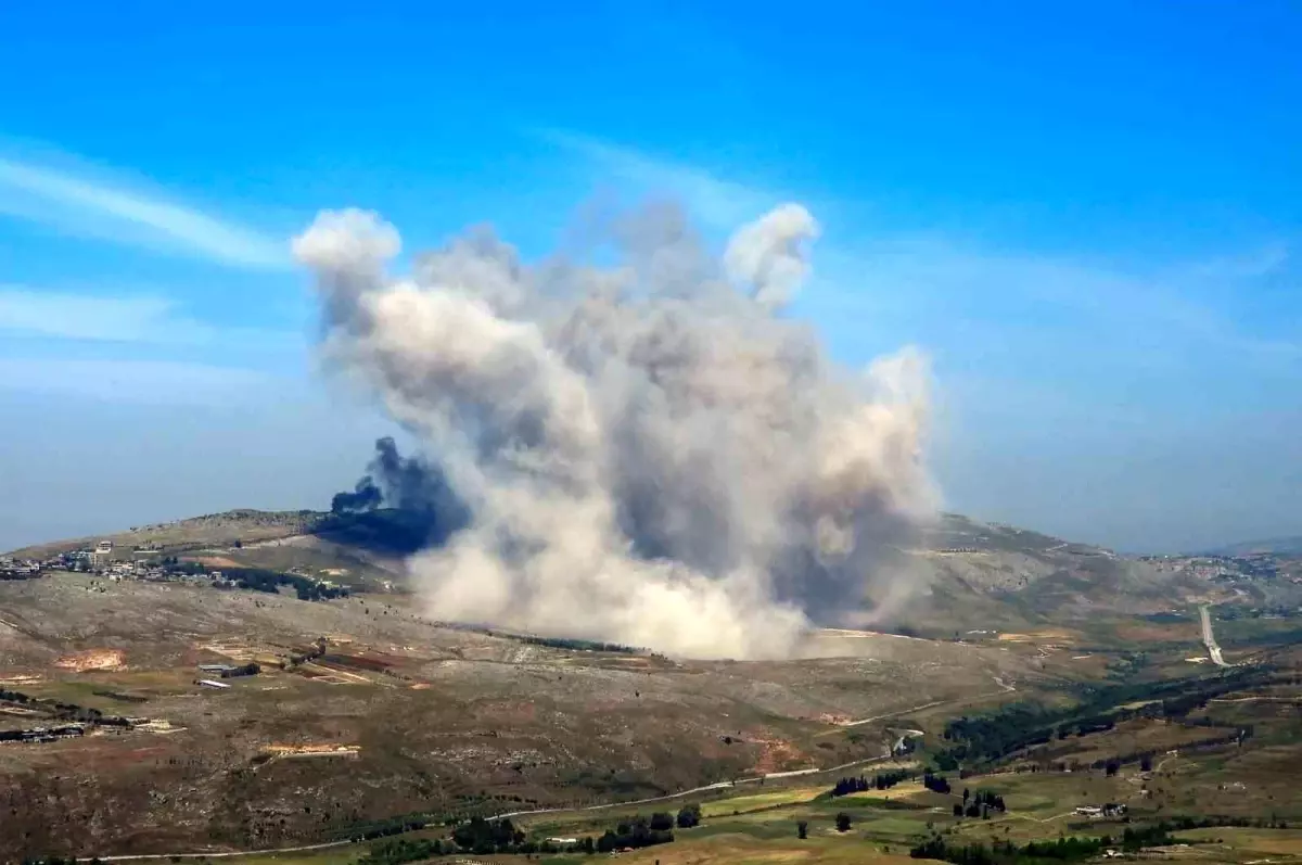İsrail’in Nebatiye Hücumunda 1 Meyyit, 8 Yaralı