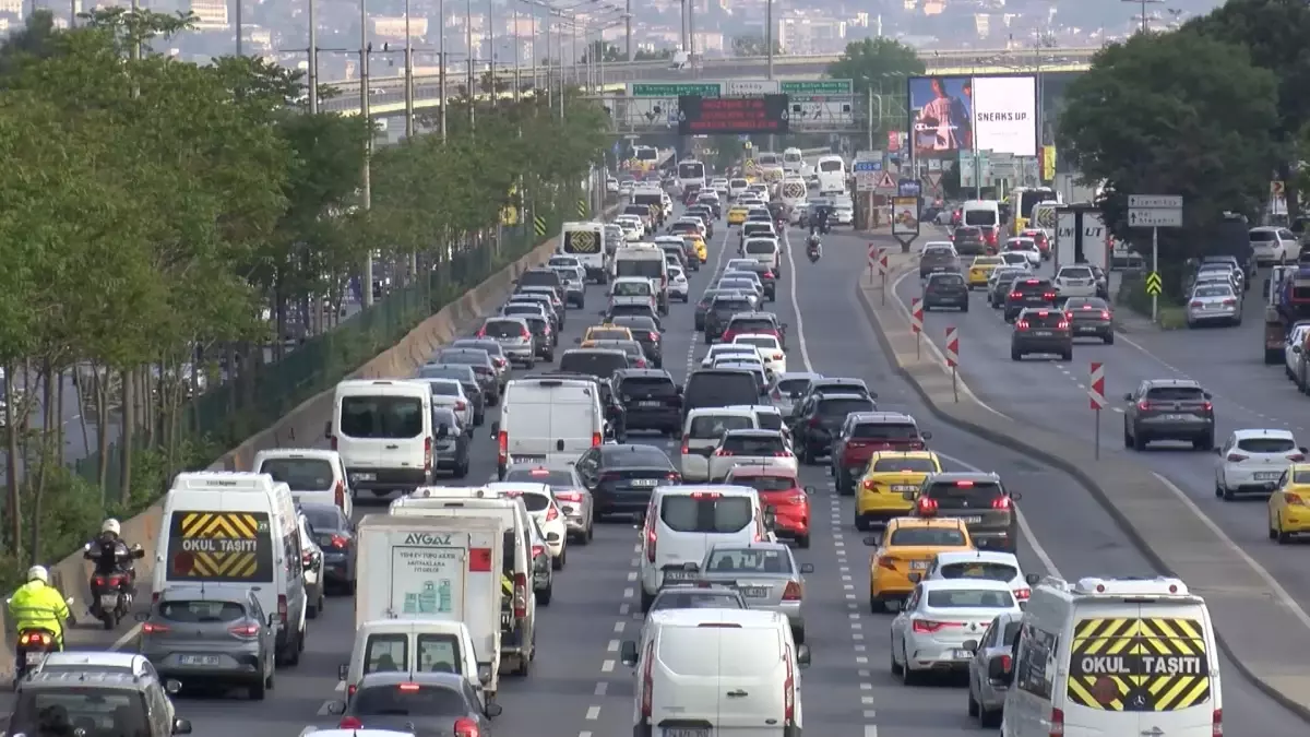 İstanbul’da Trafik Yoğunluğu Yüzde 62