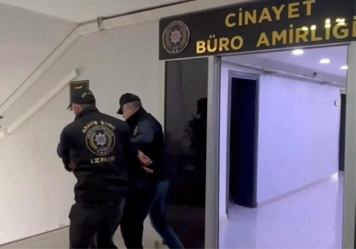 İzmir’de Akraba Aileler Ortasında Kanlı Arbede
