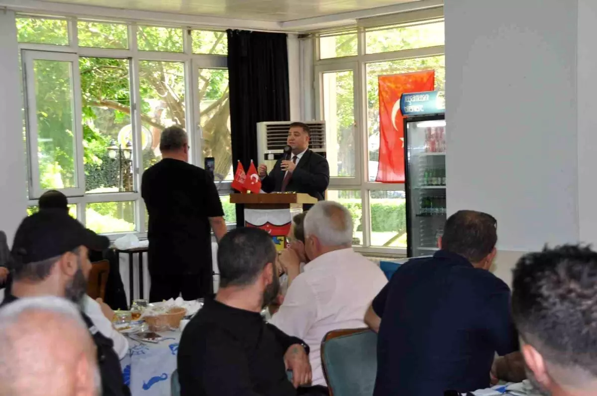 İzmir’de Taksicilerin Problemlerine Tahlil Toplantıları Devam Ediyor