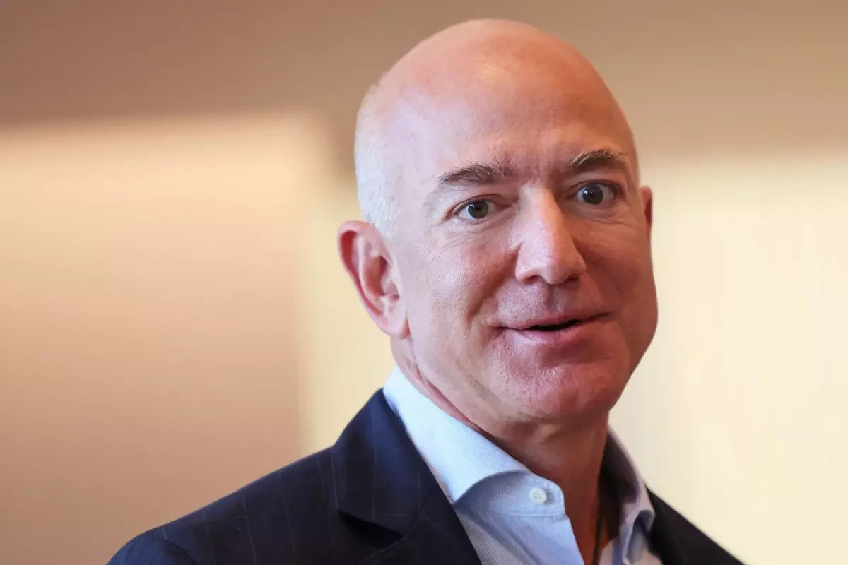 Jeff Bezos 25 Milyon Pay Satacak
