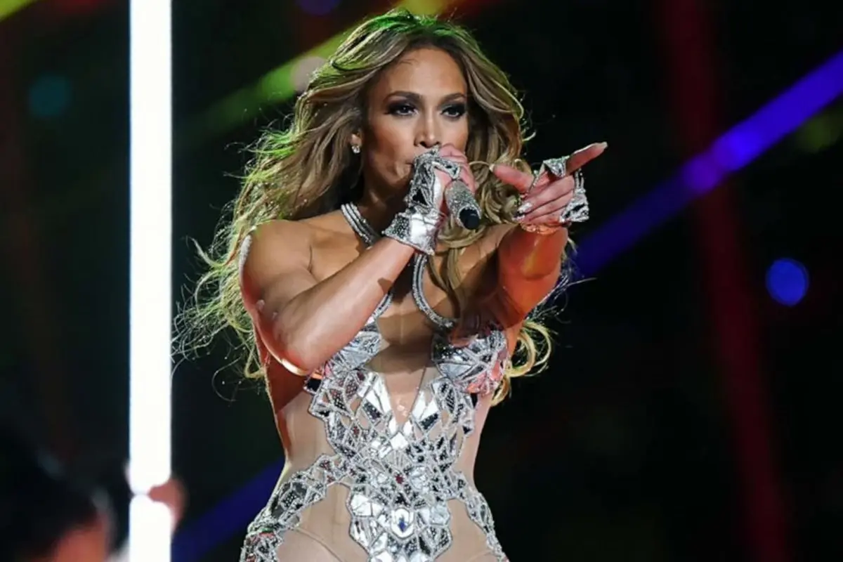 Jennifer Lopez’in konser biletlerine 1 gecede artırım geldi