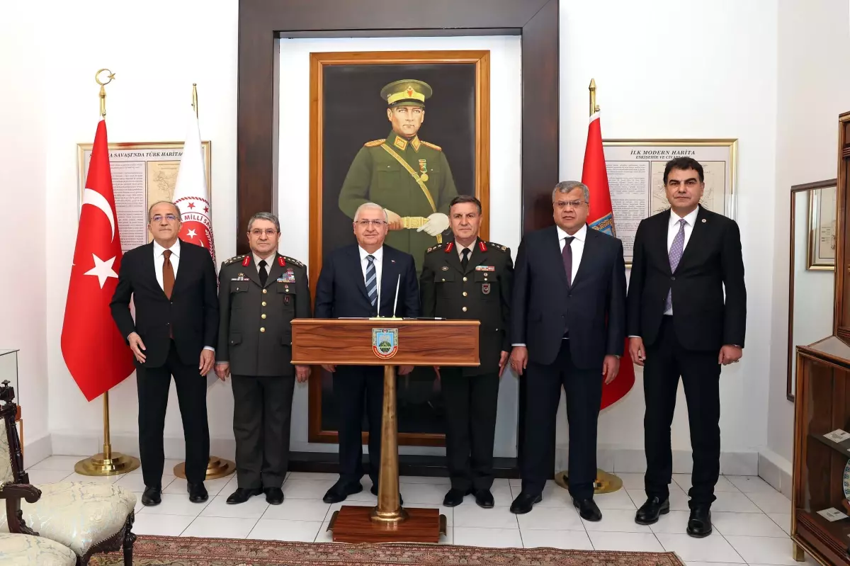Kahraman Ordunun Coğrafik Bilgi Gereksinimi