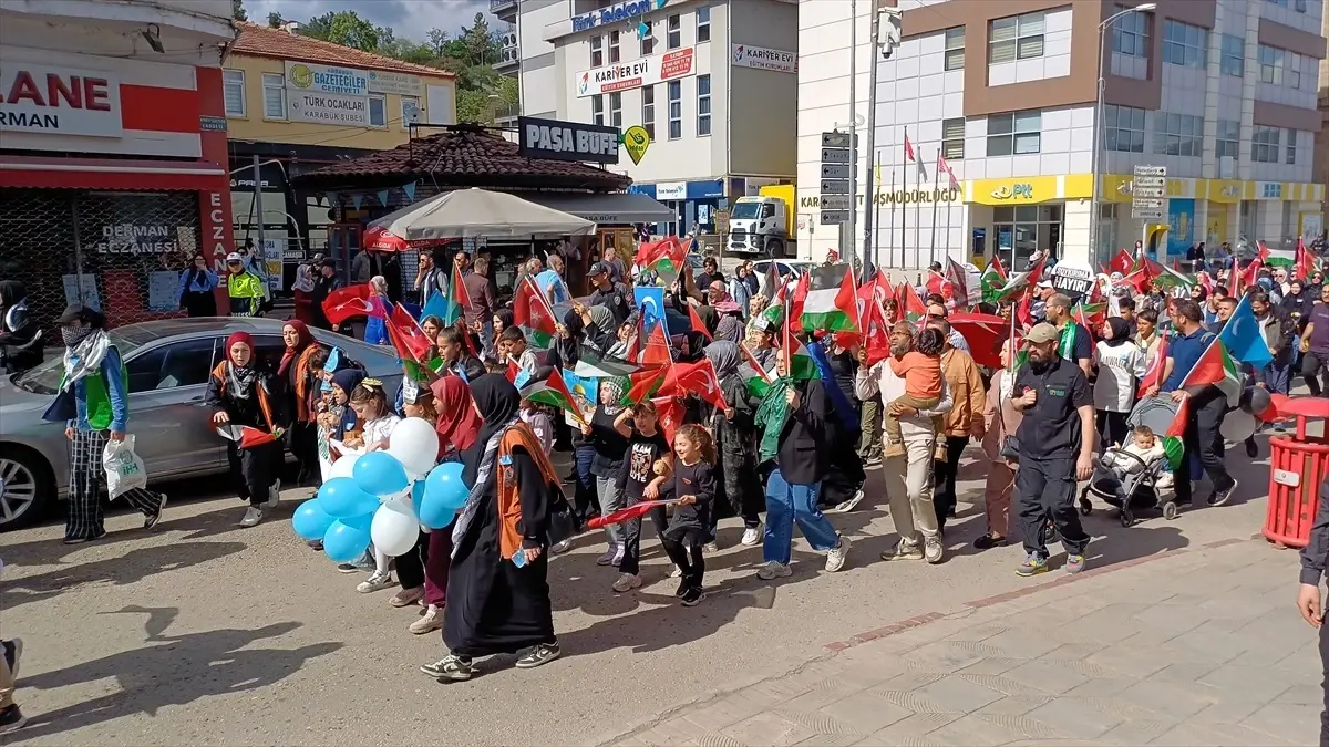 Karabük’te Çocuklardan Filistin’e Dayanak Yürüyüşü