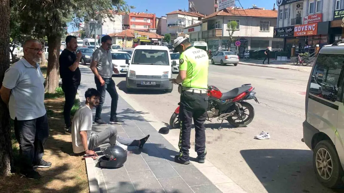 Karaman’da Motosiklet Kazası: Şoför Yaralandı