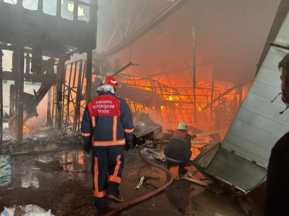 Karasu’da Fındık Fabrikasında Yangın