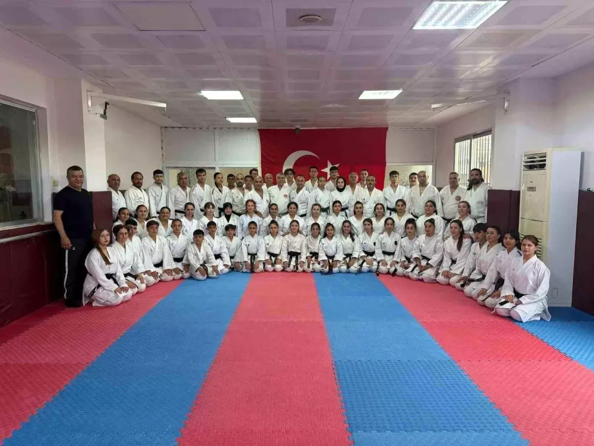 Karate Semineri Adana’da Yapıldı