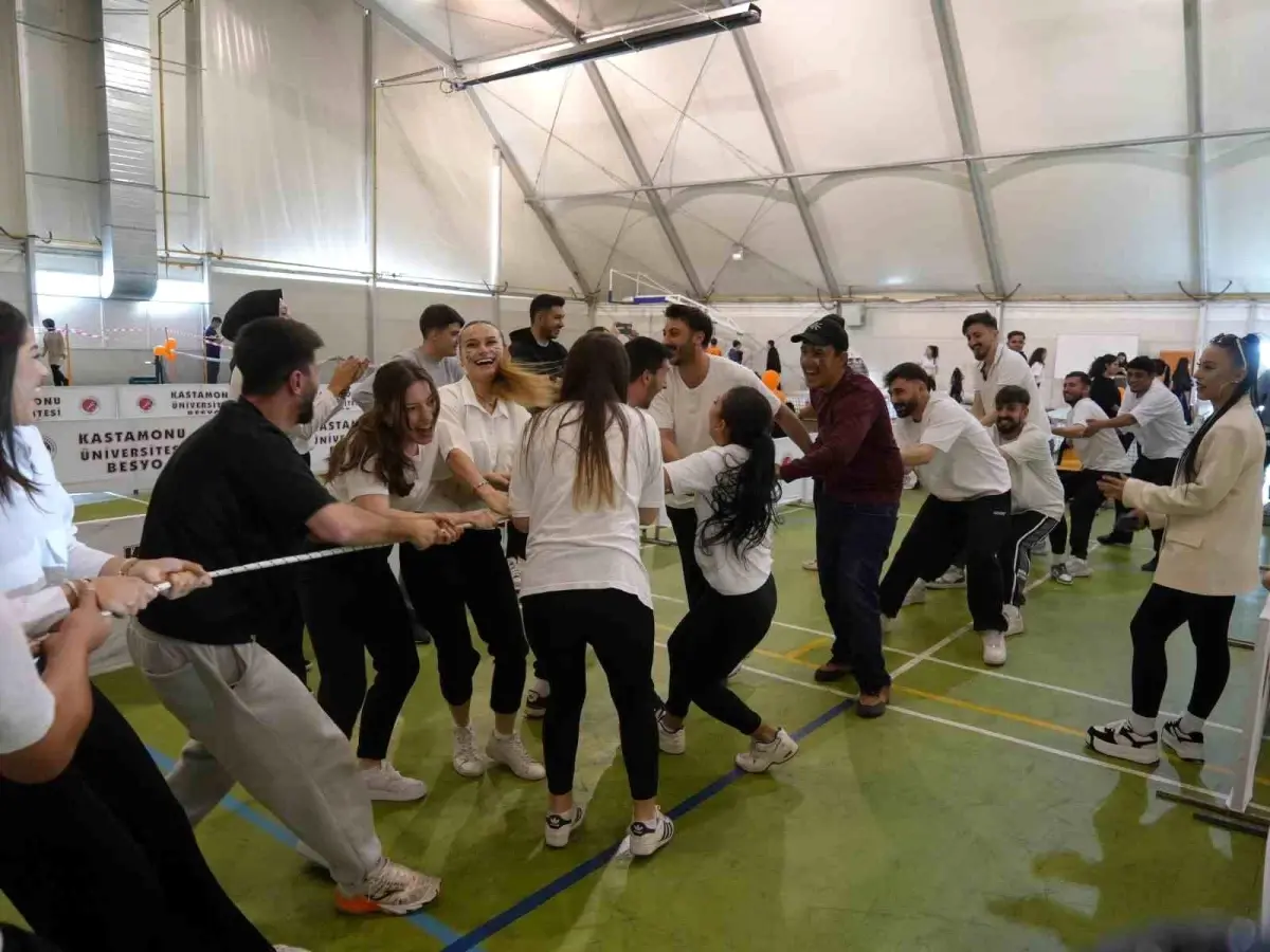 Kastamonu’da Manisiz Spor ve Dans Şenliği