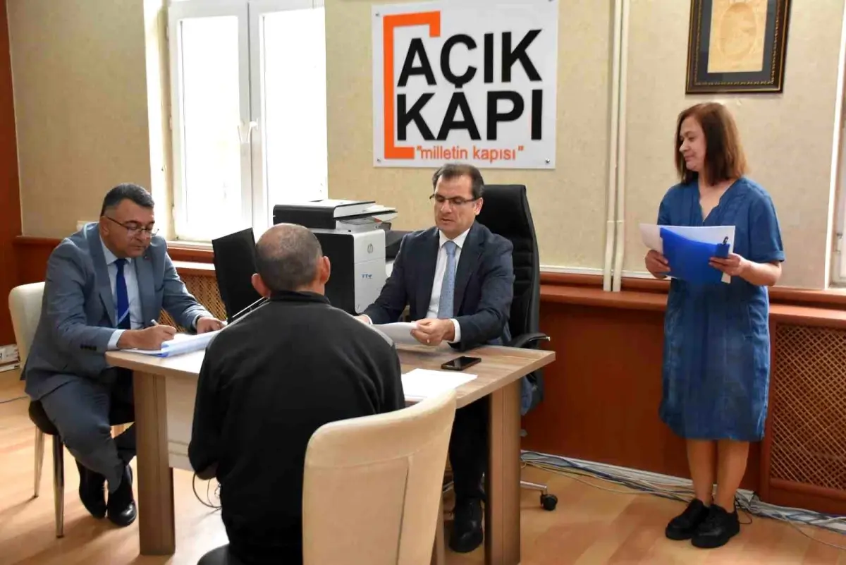Kaymakam Güldoğan Açık Kapı’da Vatandaşları Dinledi