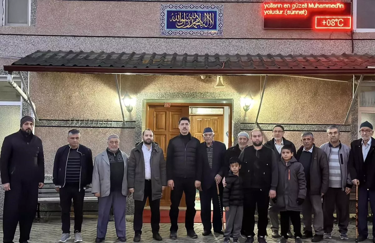 Kaymakam Kahraman’dan Köyde Sabah Namazı Buluşması