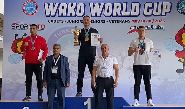 Kick Boks atletlerimizden Dünya Şampiyonası’nda dört madalya