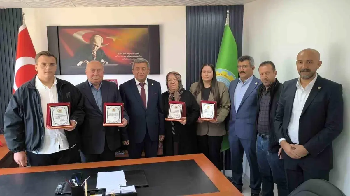 Kırşehir’de Çiftçilere Plaket Merasimi