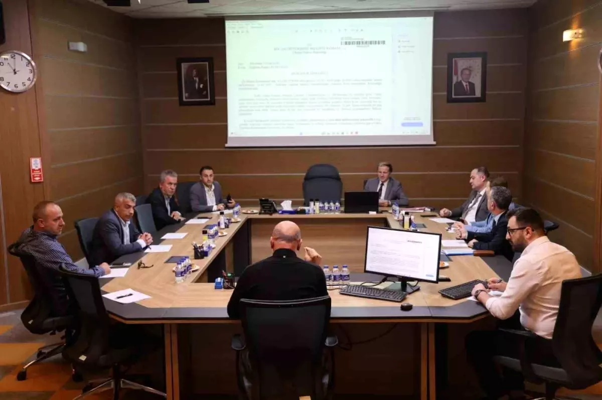 Kocaeli’de Son Kullanma Tarihi Geçmiş Eserlere 30 Markete Ceza
