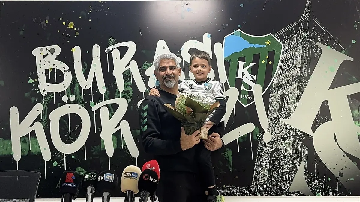 Kocaelispor Şampiyonluk Hazırlıkları Devam Ediyor
