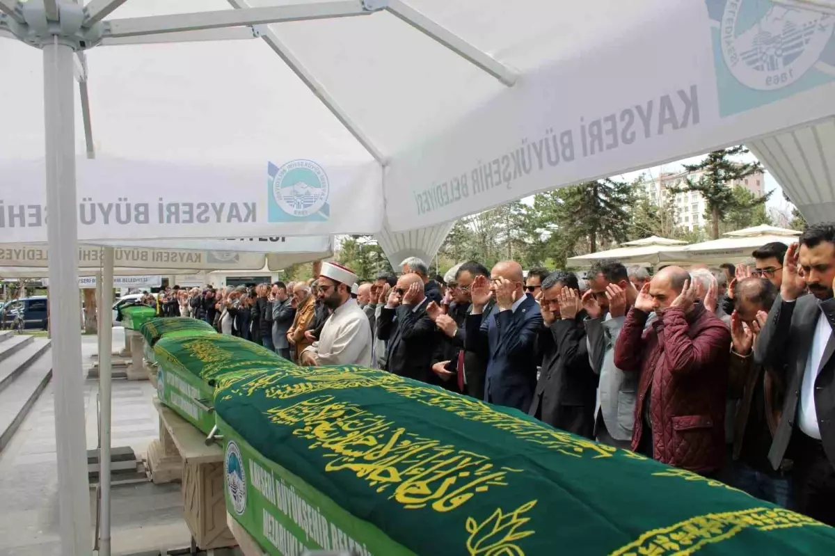 Kocasinan Belediye Meclis Üyesi Ahmet Turan Özkan Son Seyahatine Uğurlandı