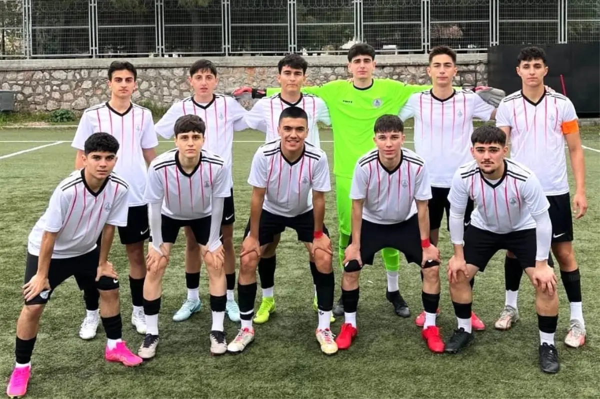Körfez Gençlerbirliği U17 Şampiyon!