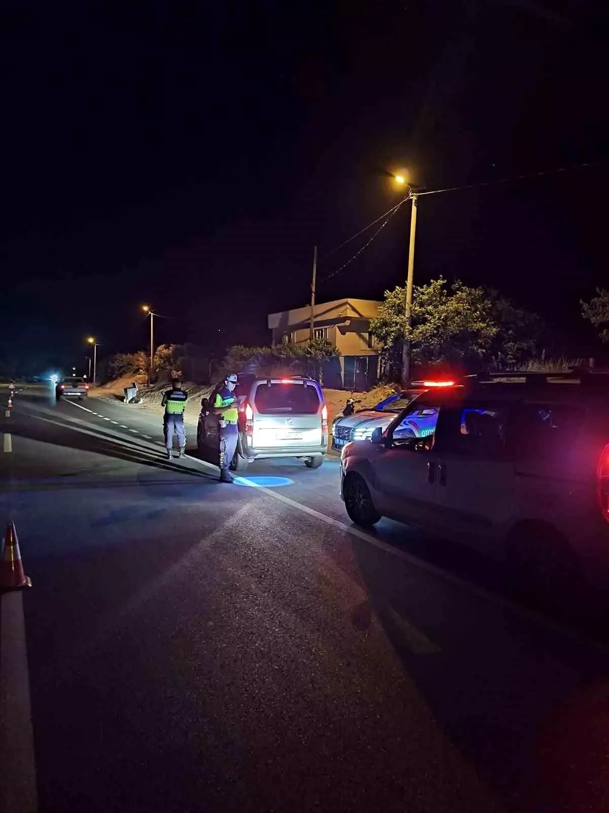 Köşk’te Trafik Uygulaması: 11 Şoföre Ceza