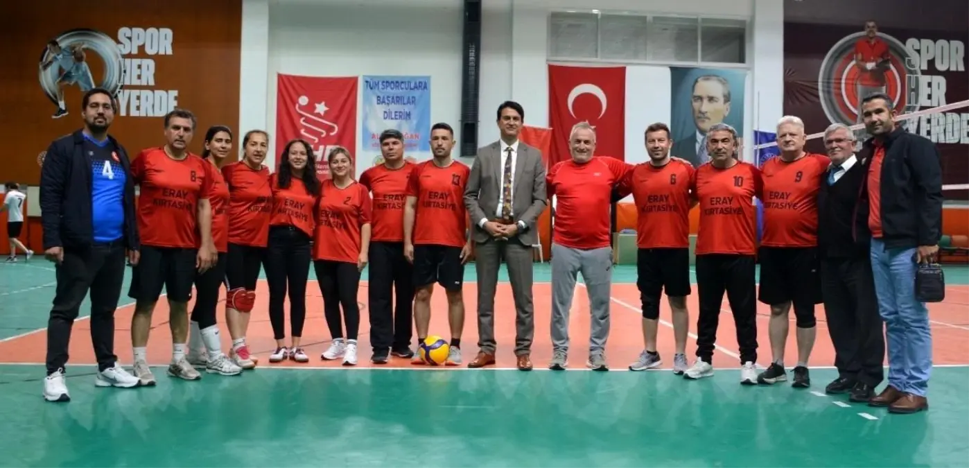 Köyceğiz’de Okul Müdürleri Spor Yarıştı