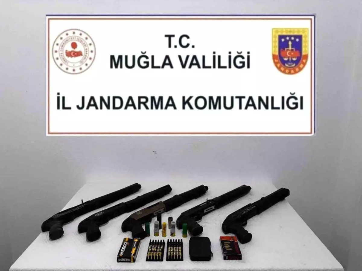 Köyceğiz’de Ruhsatsız Silah Ele Geçirildi