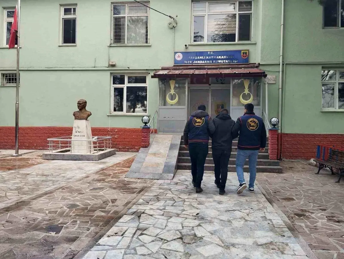 Kütahya’da 99 Aranan Şahıs Yakalandı