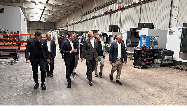 Lider Altay Bilim Merkezi’nde Öğrencileri, Organize Endüstri’de Çalışanları Ziyaret Etti