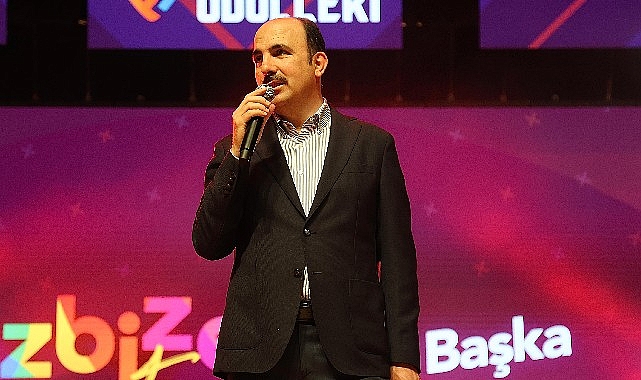 Lider Altay Gençlik Meclisi Topluluk Mükafatları “Biz Bize Fest Bi Başka” Programının Açılışına Katıldı