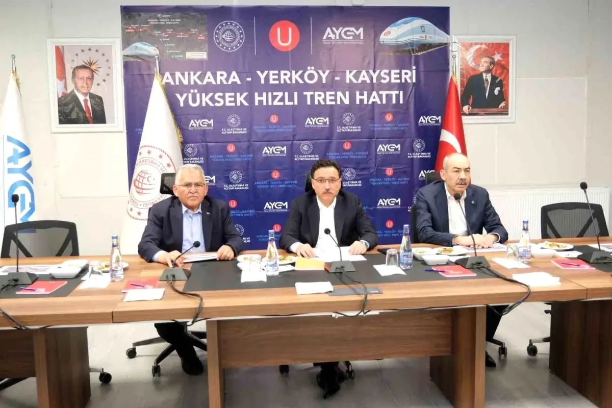 Lider Büyükkılıç’tan yüksek süratli tren şantiyesinde inceleme