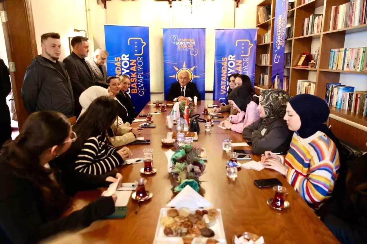 Lider Güler, Vatandaşlarla Buluşarak Taleplerini Dinledi