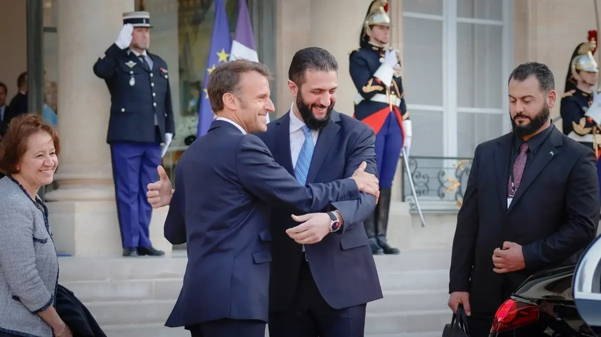 Macron’dan Suriye’ye Dayanak Bildirisi