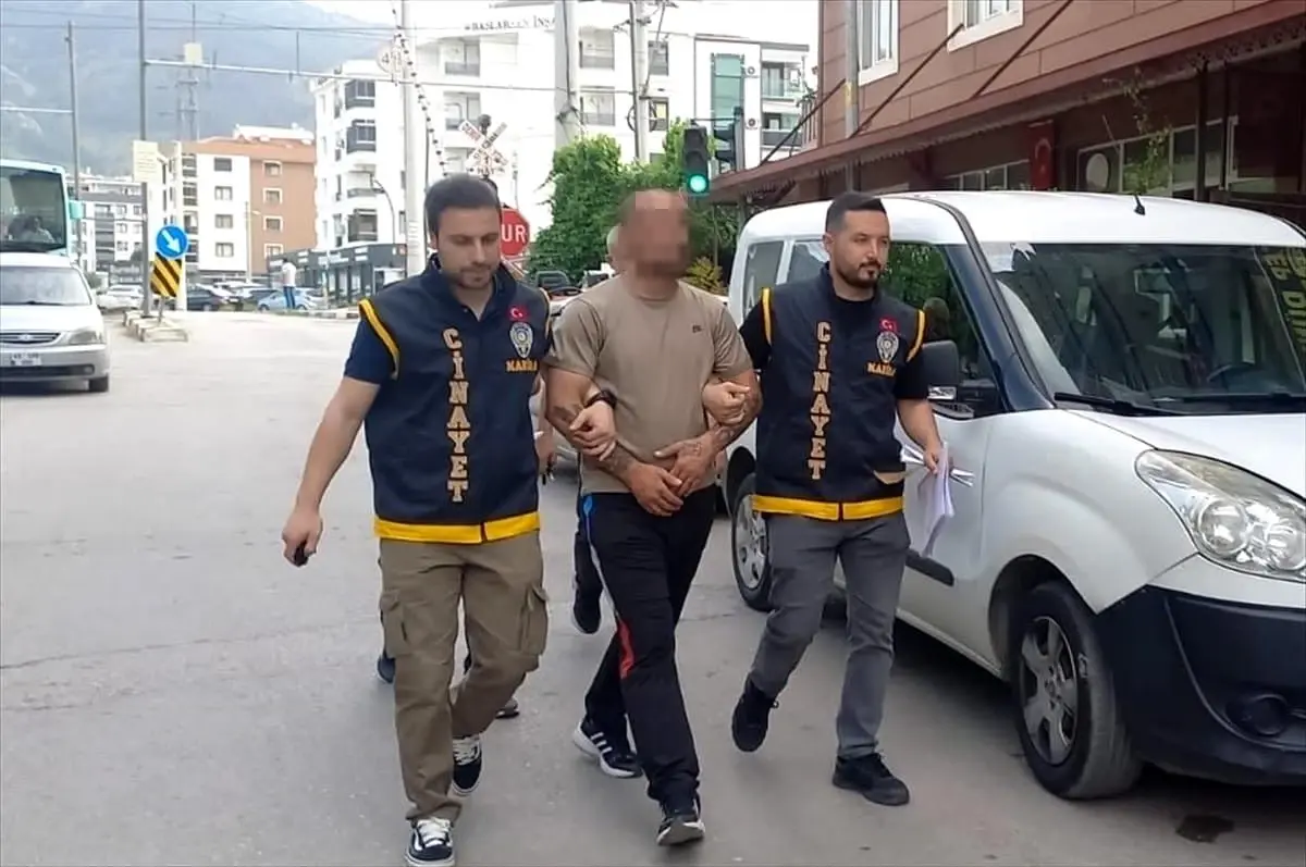 Manisa’da Araçlara Ziyan Veren Kuşkulu Yakalandı