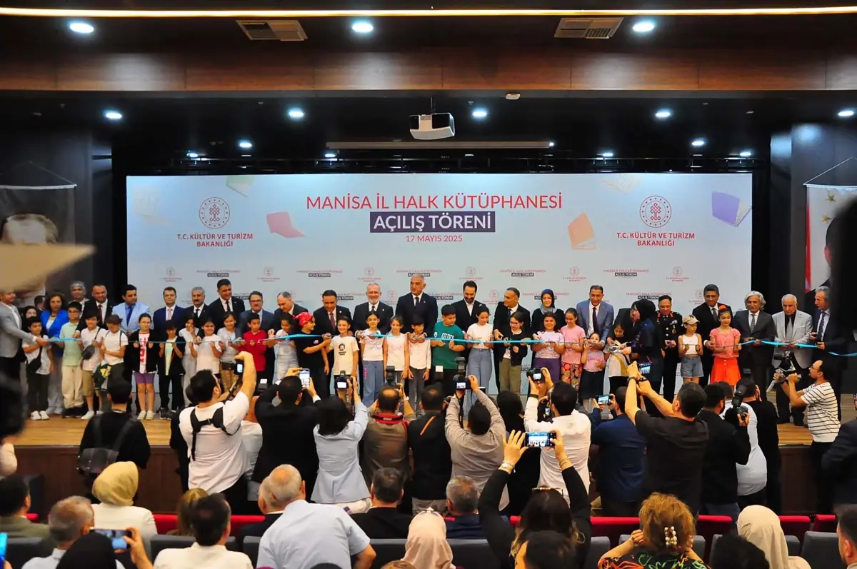 Manisa’da Yeni Halk Kütüphanesi Açıldı