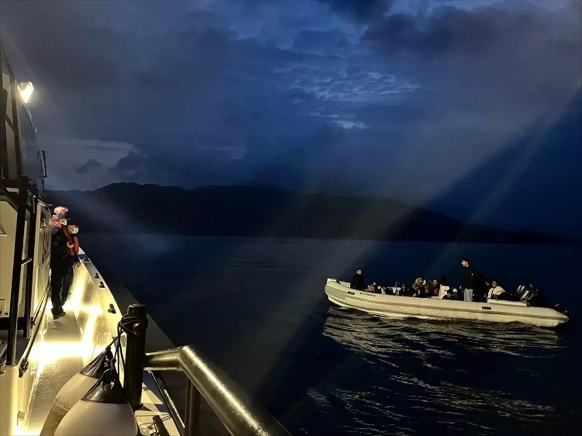 Marmaris’te 12 Sistemsiz Göçmen Yakalandı