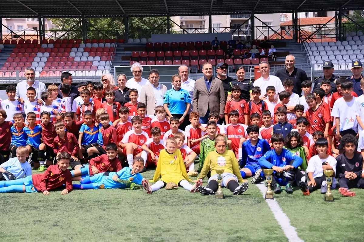 Marmaris’te Futbol Turnuvası Başladı