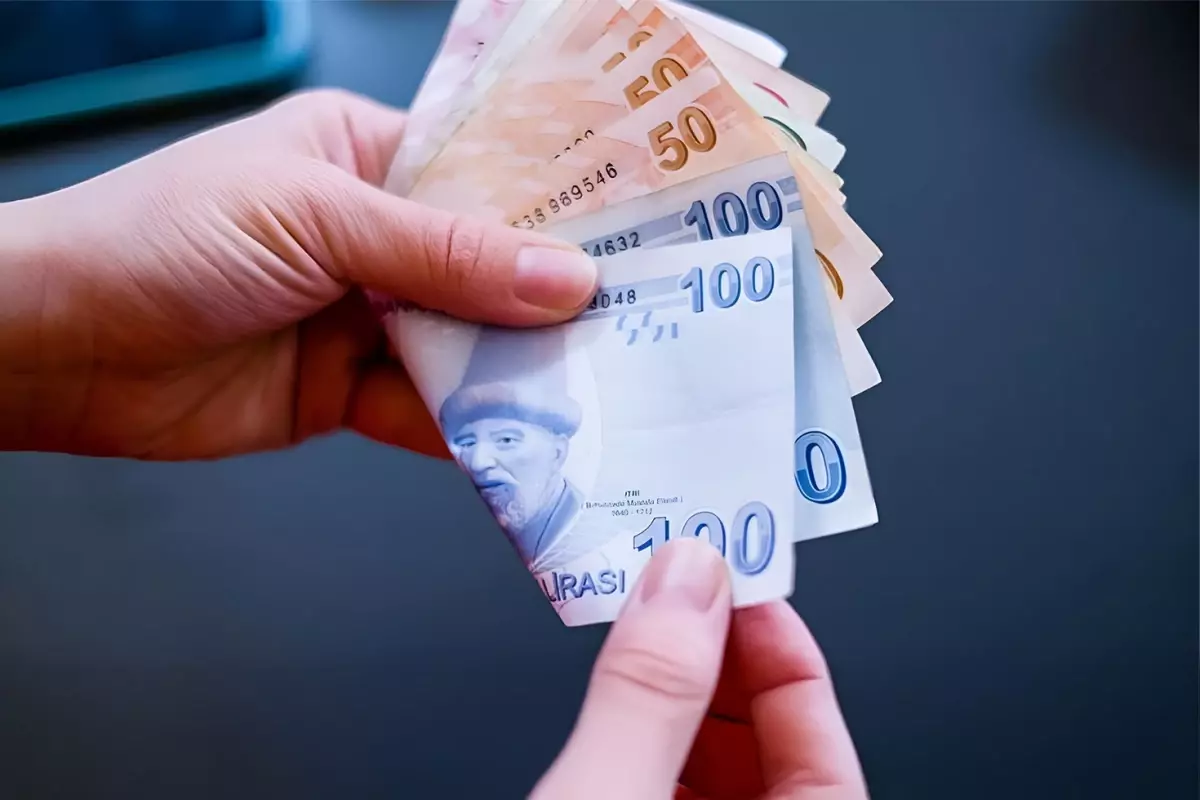Memur ve emekliler maaş artırımı için gün saymaya başladı