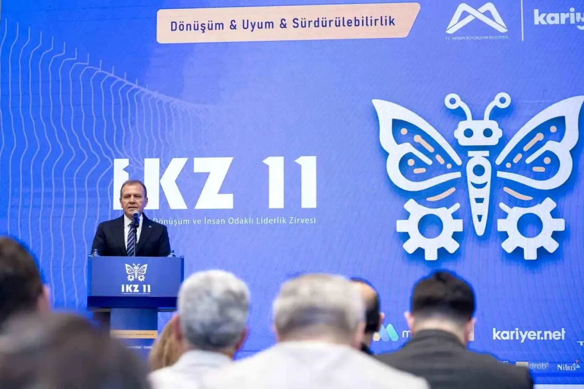 Mersin’de Dijital Dönüşüm ve İnsan Odaklı Liderlik Doruğu Düzenlendi