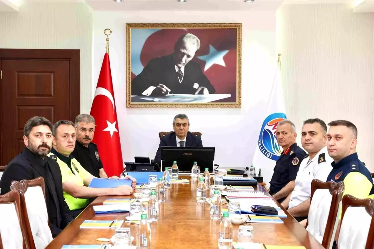 Mersin’de Kaçakçılıkla Uğraş: 19 Milyon TL Vergi Kaybı Önledi