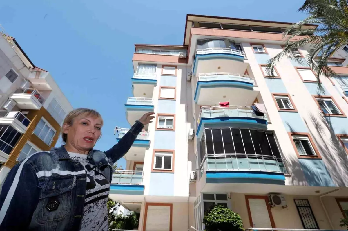 Meskenini Kiraya Veren Rus Bayan, Bodrumda Yaşıyor