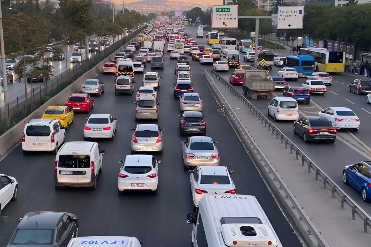 Milyonlarca araç için müjde! Bu kere indirim geliyor