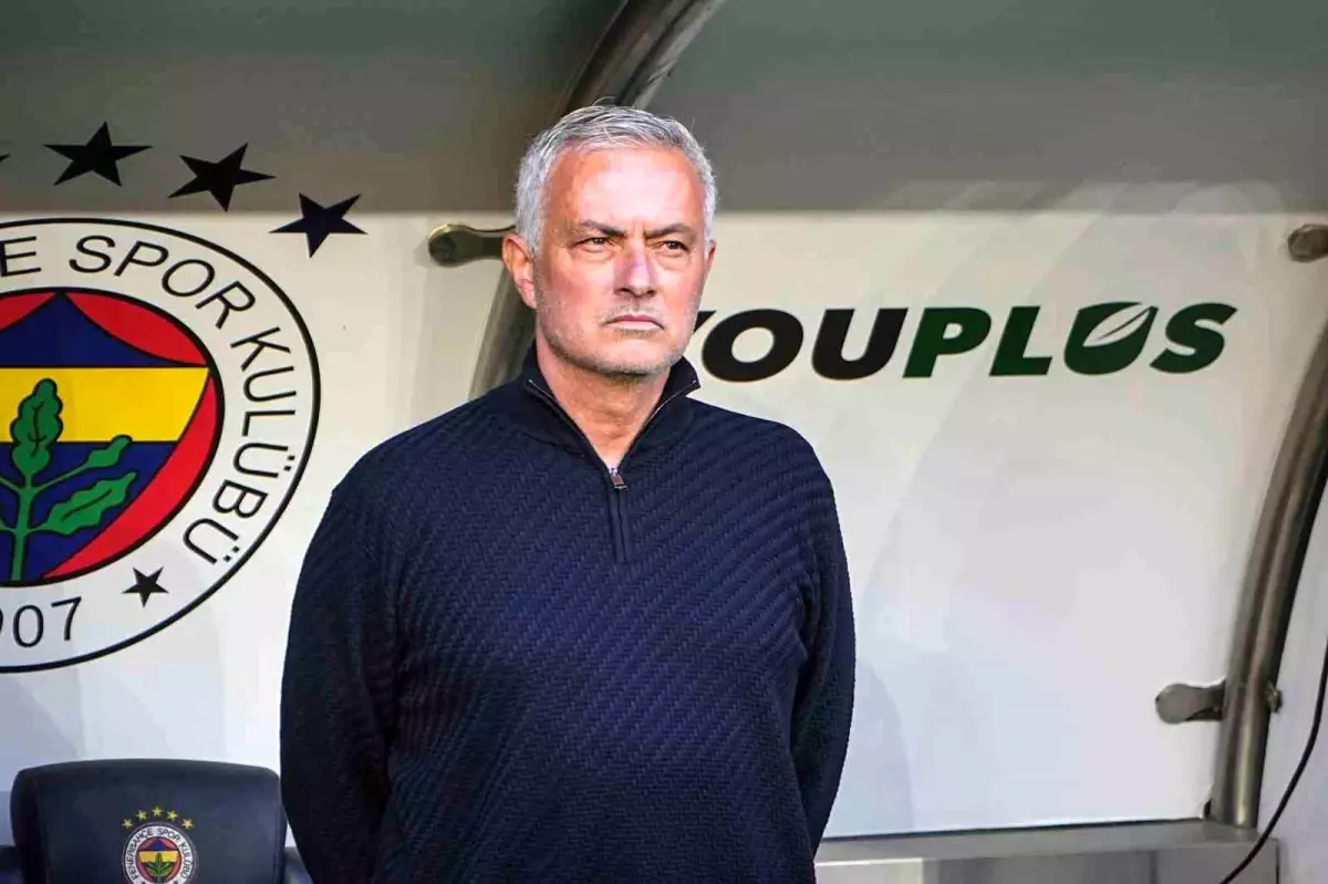 Mourinho Derbilerde Galip Gelemiyor