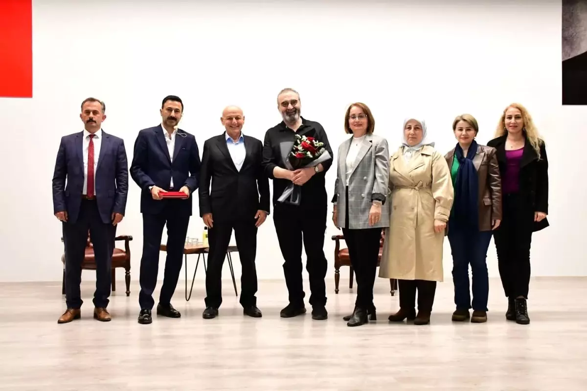 Namaz Psikolojisi Konferansı Termelilere İlgiyle Karşılandı