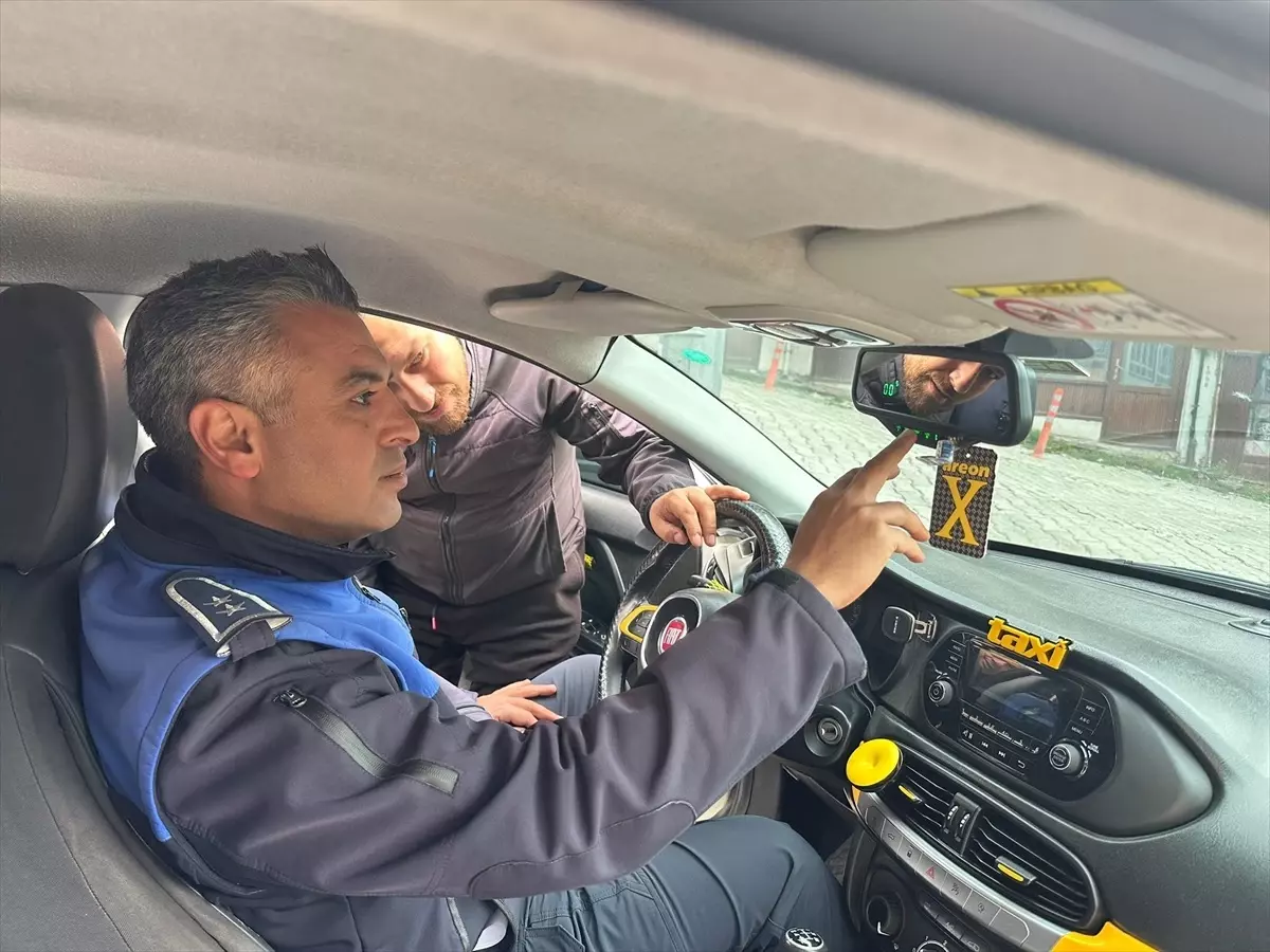 Niksar’da Taksilere Kontrol