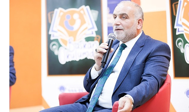 Öğrencilerden Lider İbrahim Sandıkçı’ya Sevgi Seli