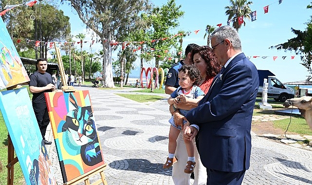 Öğrencilerden sanatla etrafa hassaslık bildirisi