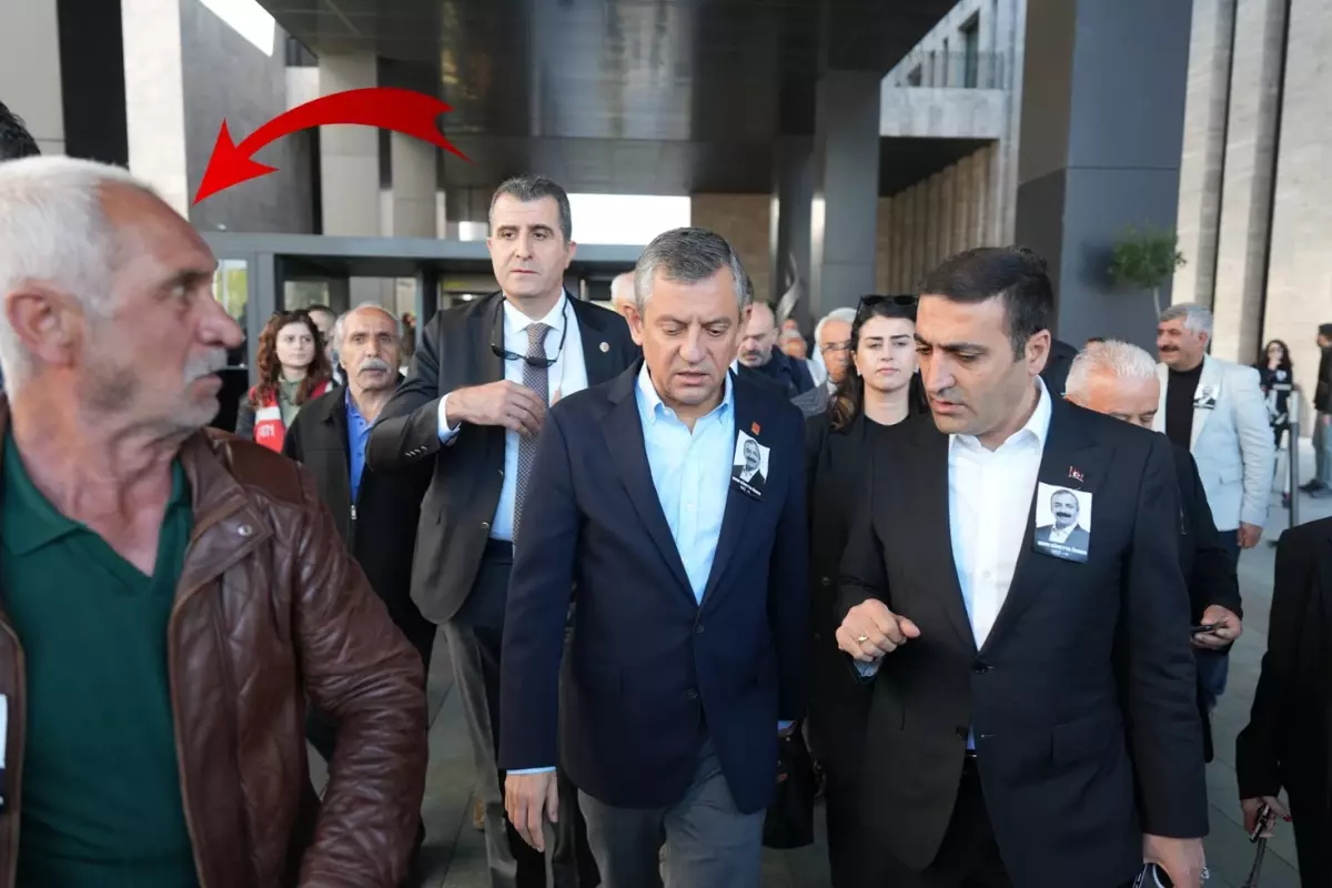 Özgür Özel’e saldıran kişinin kimliği muhakkak oldu! 21 yıl evvel çocukları öldürmüş