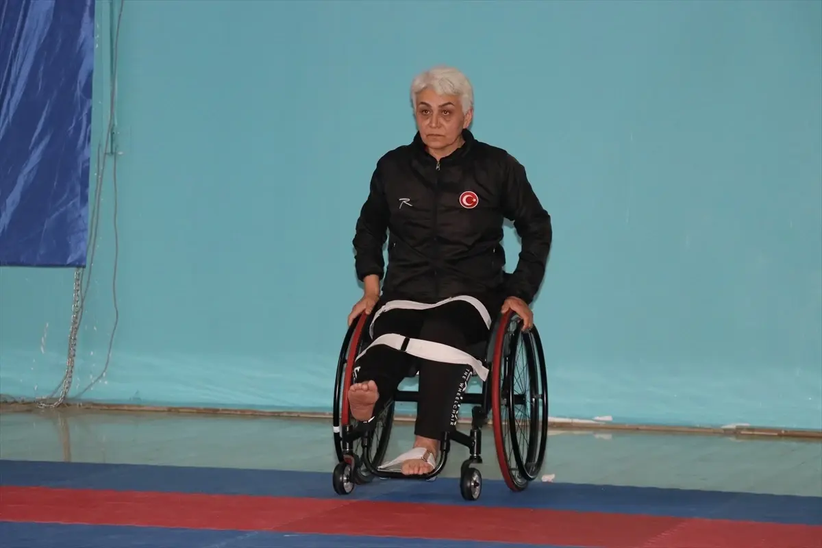 Paralimpik Karate Kadrosu Avrupa Şampiyonası Hazırlıklarını Tamamladı