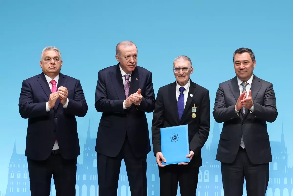 Prof. Dr. Aziz Sancar’a ‘Ali Şir Nevai Milletlerarası Ödülü’ takdim edildi