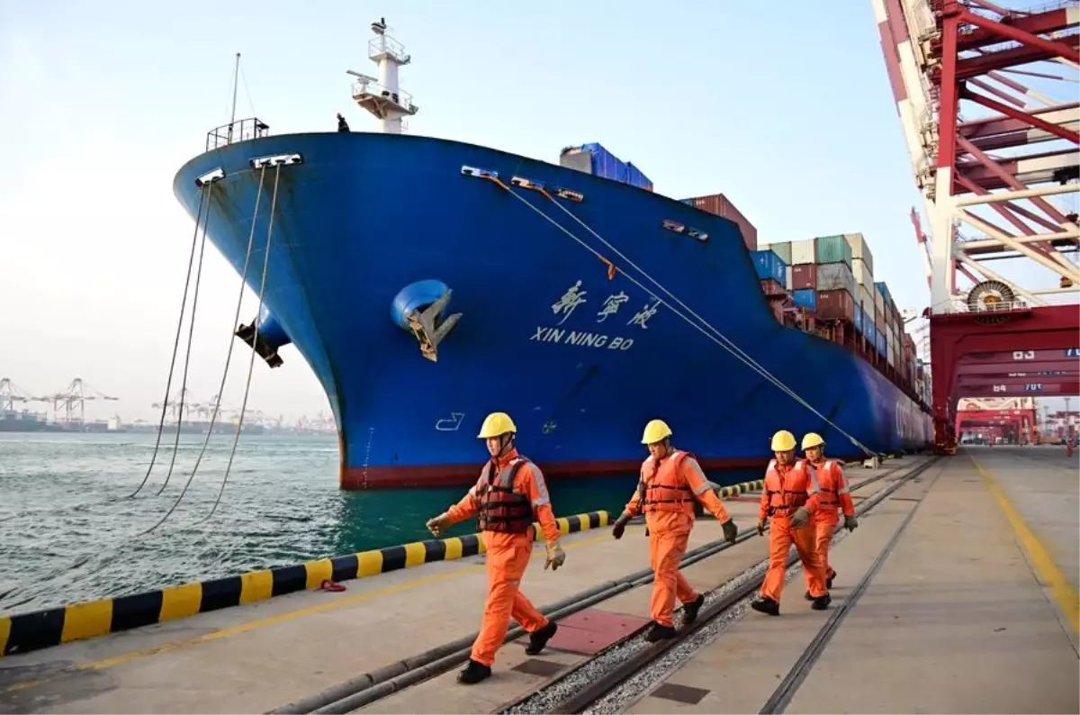 Qingdao Limanı’ndan ASEAN’a Kargo Nakliyeciliği Artıyor