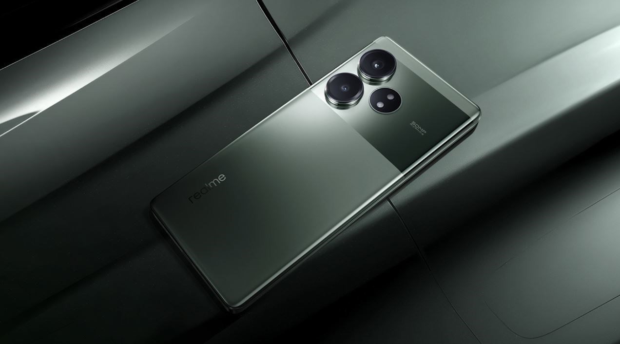 Realme Neo 7 Turbo: 100W süratli şarj ve şeffaf dizaynla geliyor
